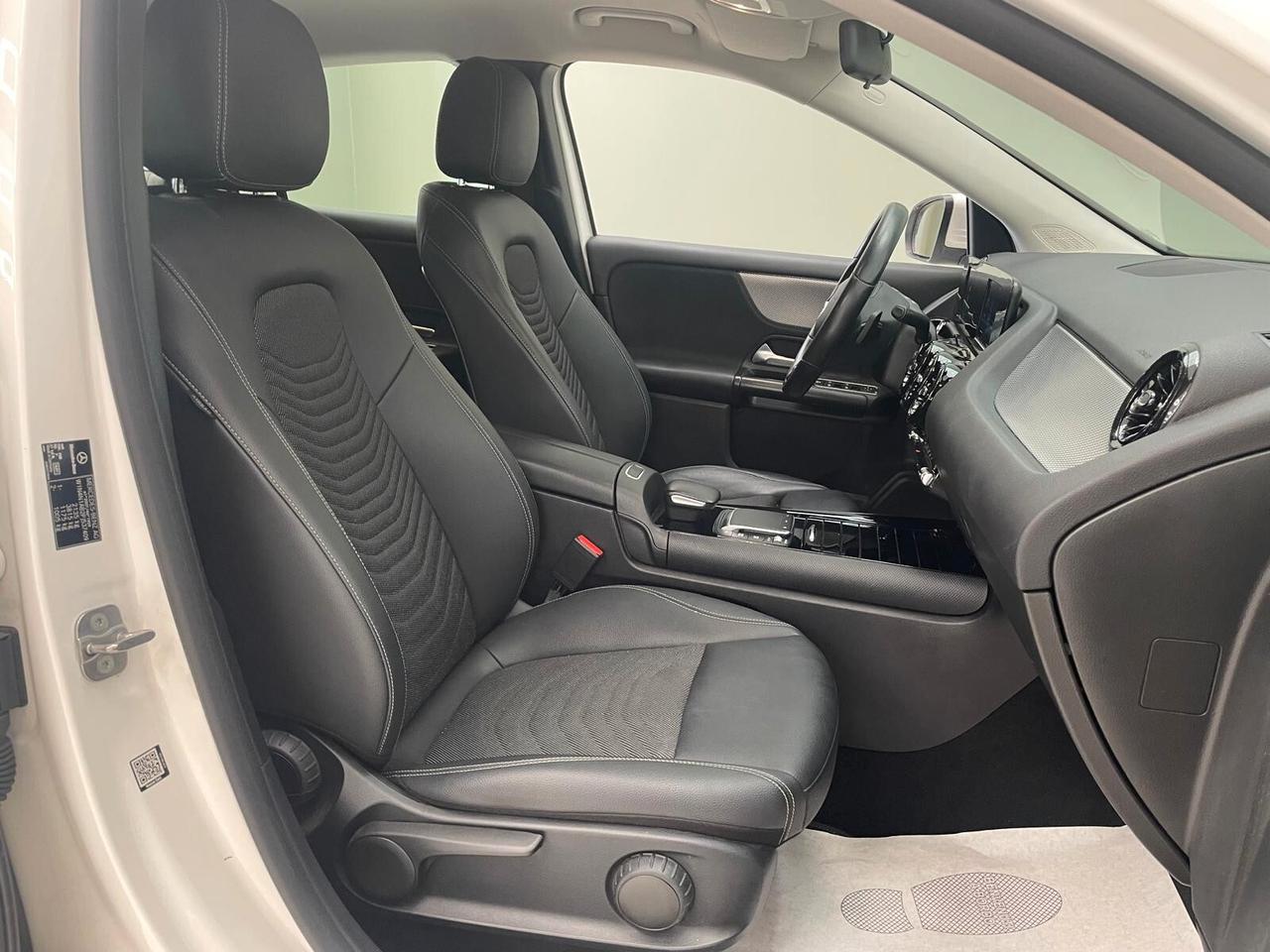 Mercedes-Benz GLA 180, 07/2023 2023 d Sport auto