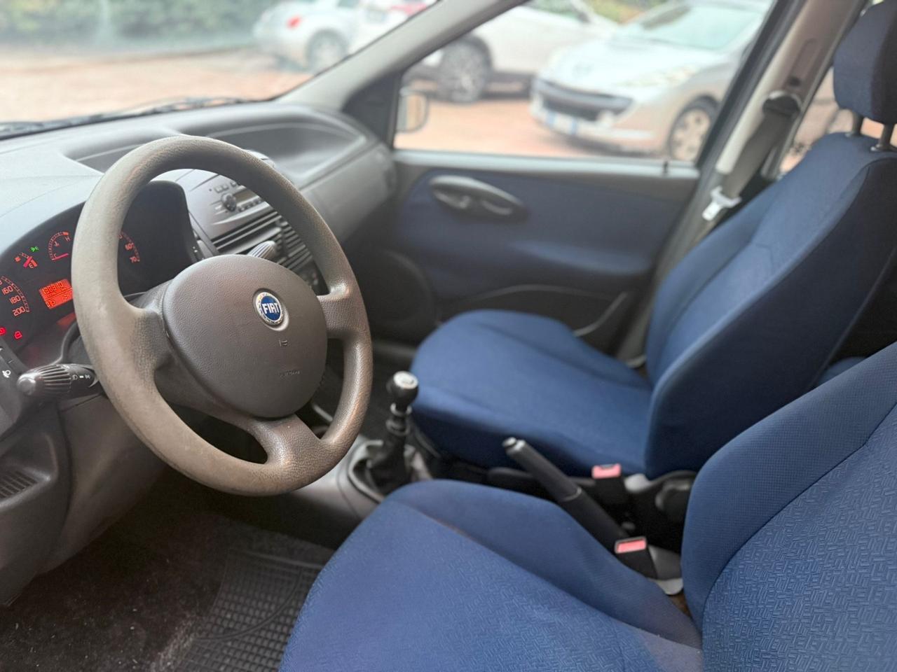 Fiat Punto 1.2 5 porte Active