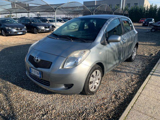 TOYOTA Yaris 1.0 5 porte Sol