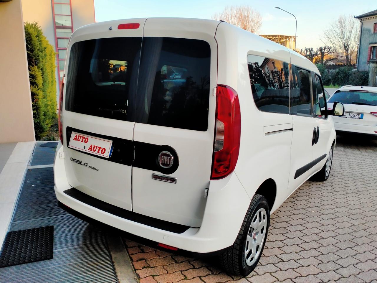 Fiat Doblo MAXI 1.6MJT COMBI N1 5 POSTI 105CV NAVIG. E6D TEMP