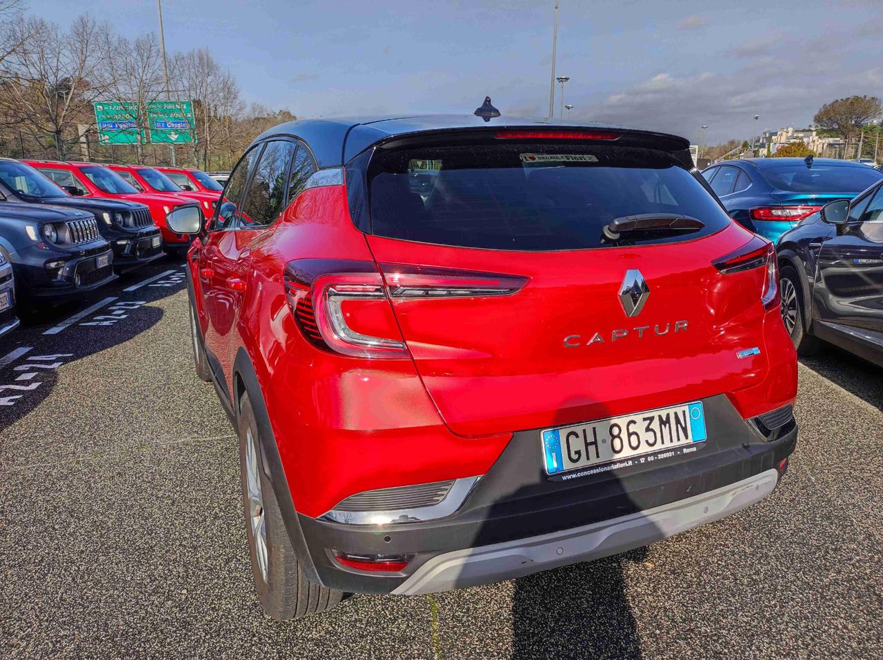 RENAULT Captur II 2019 - Captur 1.6 E-Tech hybrid Intens 145cv auto