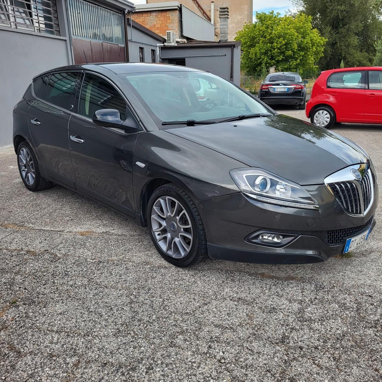 Lancia Delta 1.4 T-Jet 120 CV Oro – GPL – 2009 – Colore Grigio