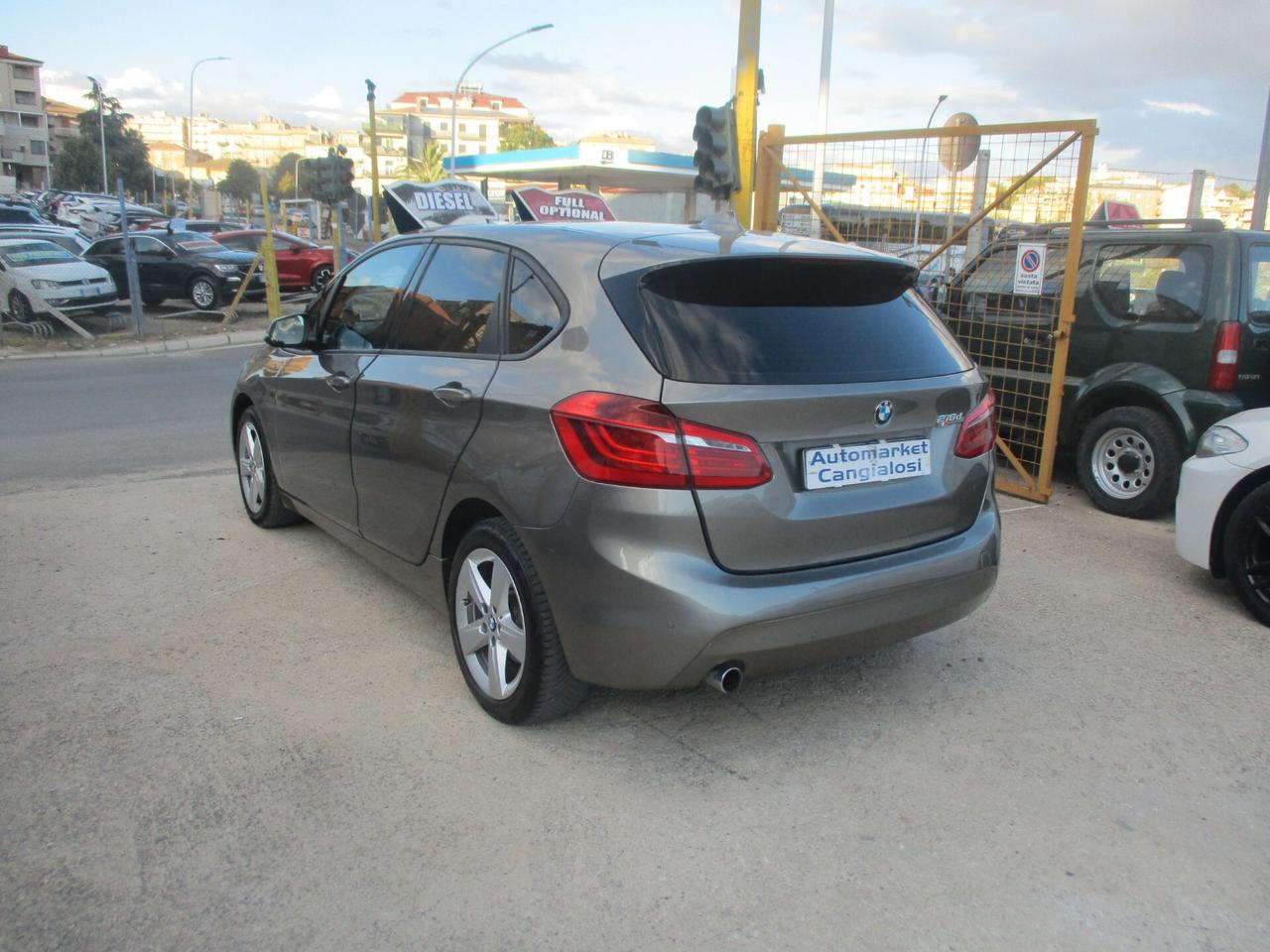 Bmw 2er Active Tourer 218d STRAFULL 2014