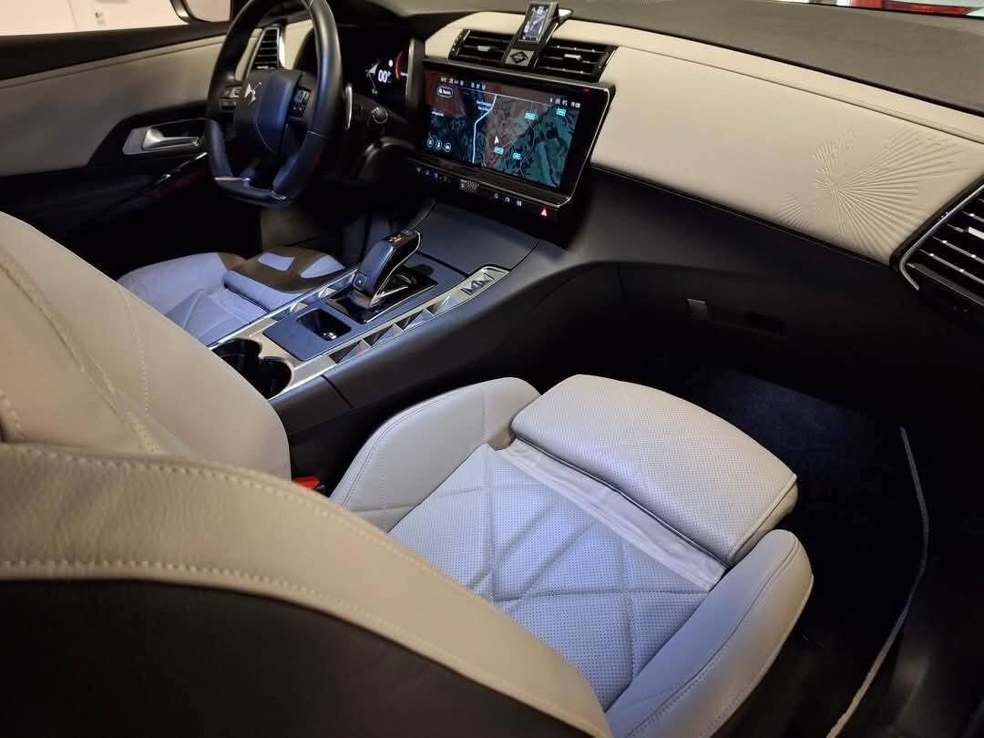 Ds 7 BlueHDi 130 aut. Cerchi 19 Sedili massaggianti