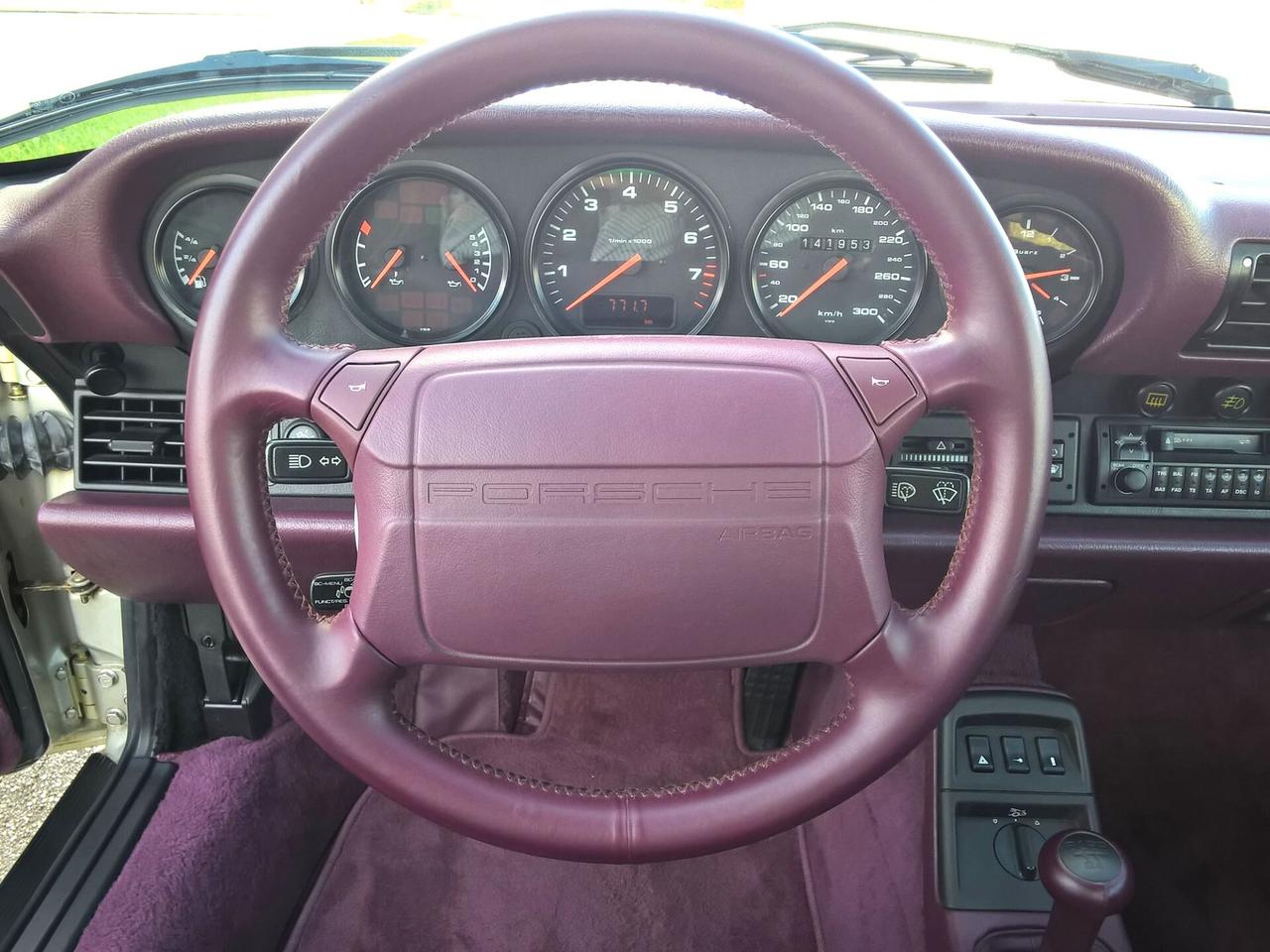 Porsche 911 964 Carrera 2 Cabriolet
