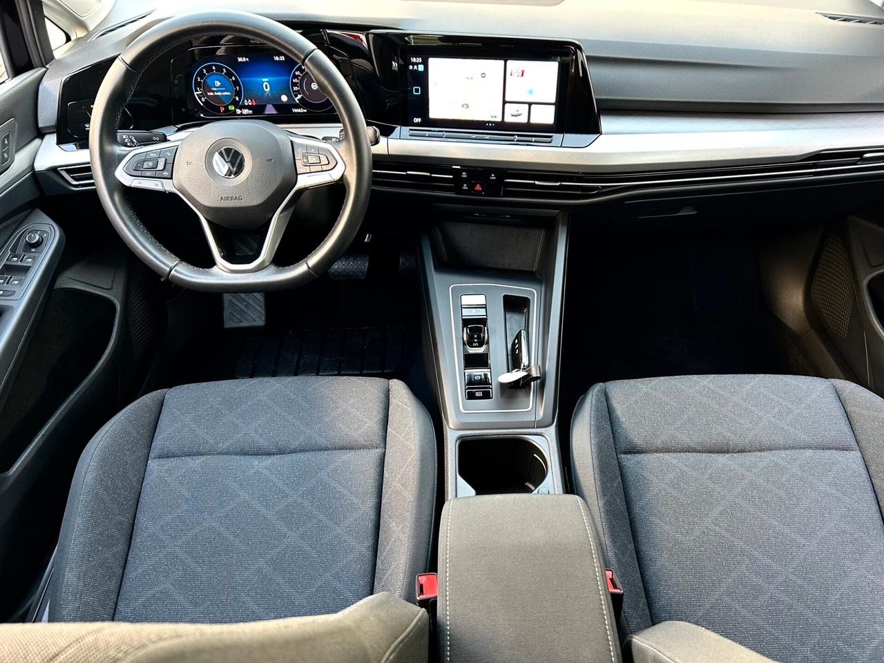 Volkswagen Golf 1.5 eTSI 130 DSG Life 2022
