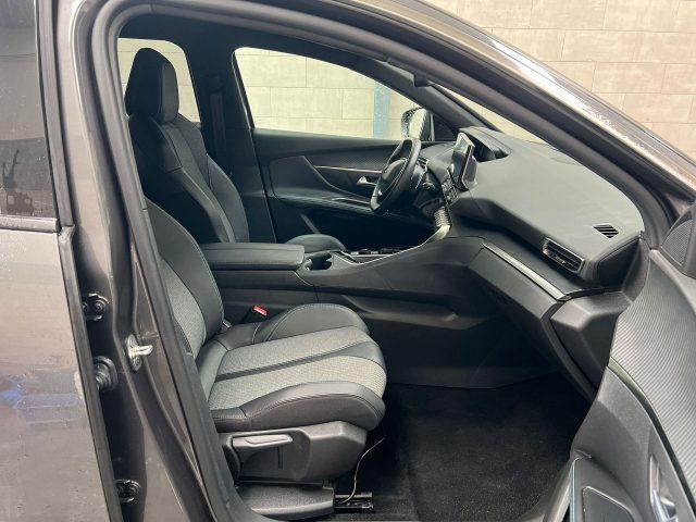 PEUGEOT 5008 5008 BlueHDi 130 S&S EAT8 Allure Pack