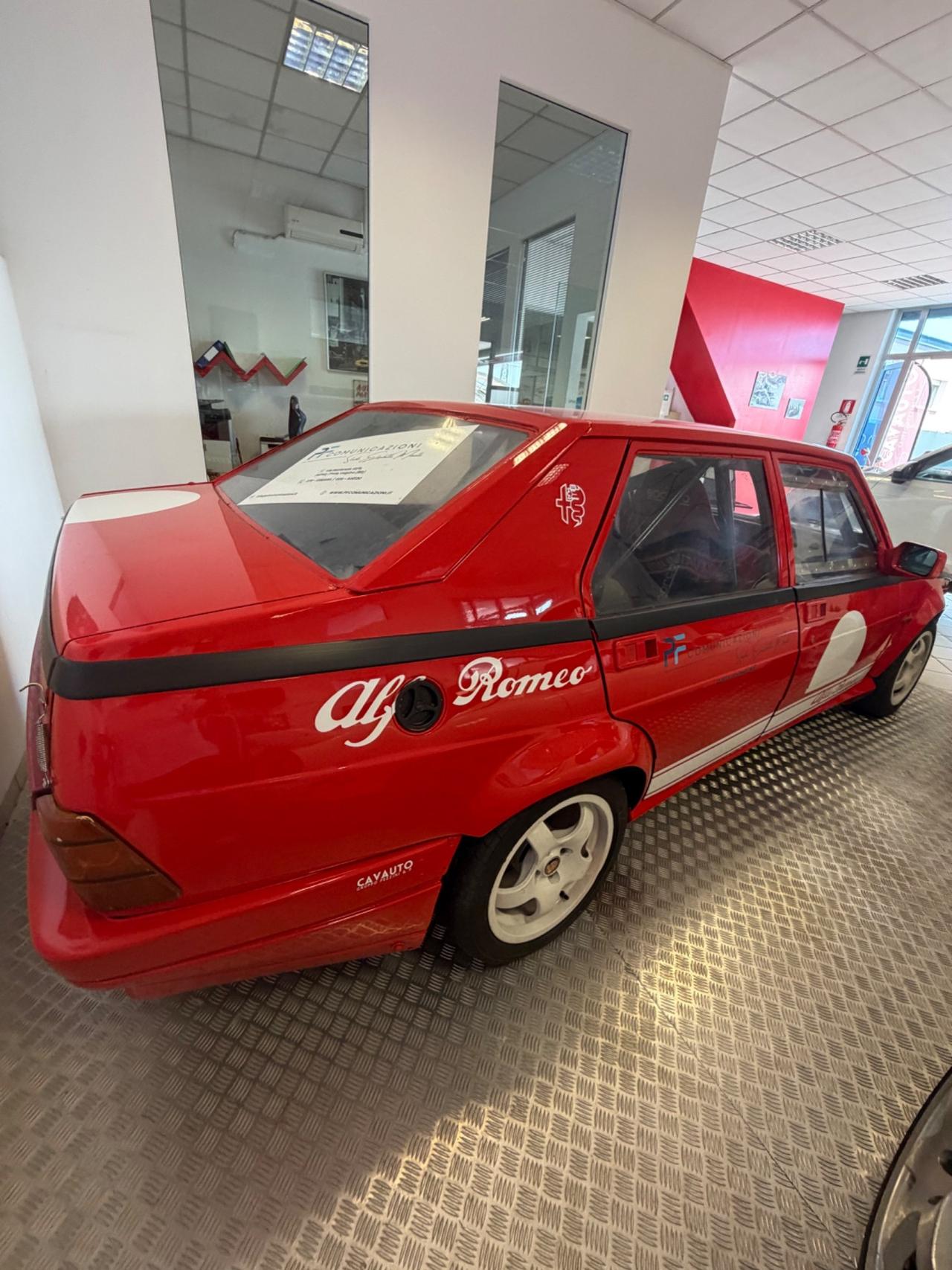Alfa Romeo 75 2.0 TS Rally Drift