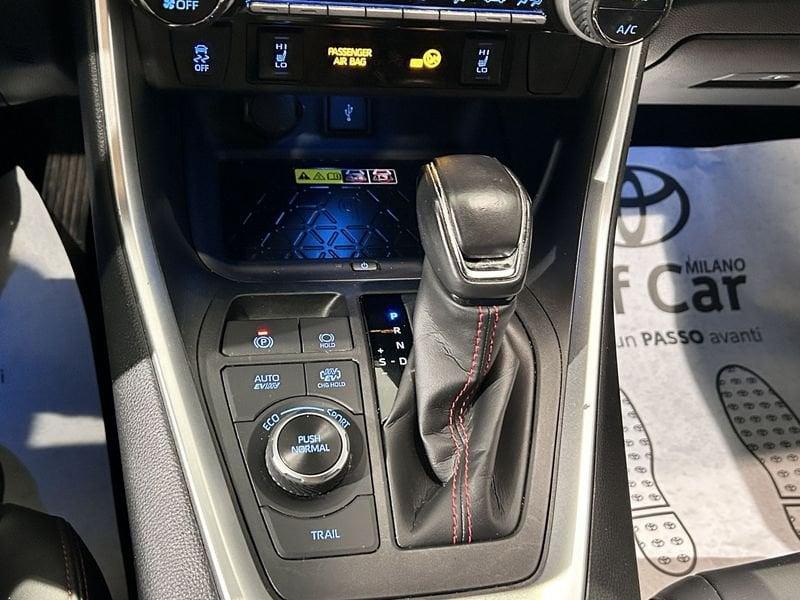 Toyota RAV4 Plug-in 2.5 PHEV E-CVT More Dynamic AWD-i