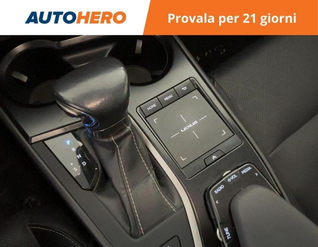 LEXUS UX Full Electric UX Hybrid Premium