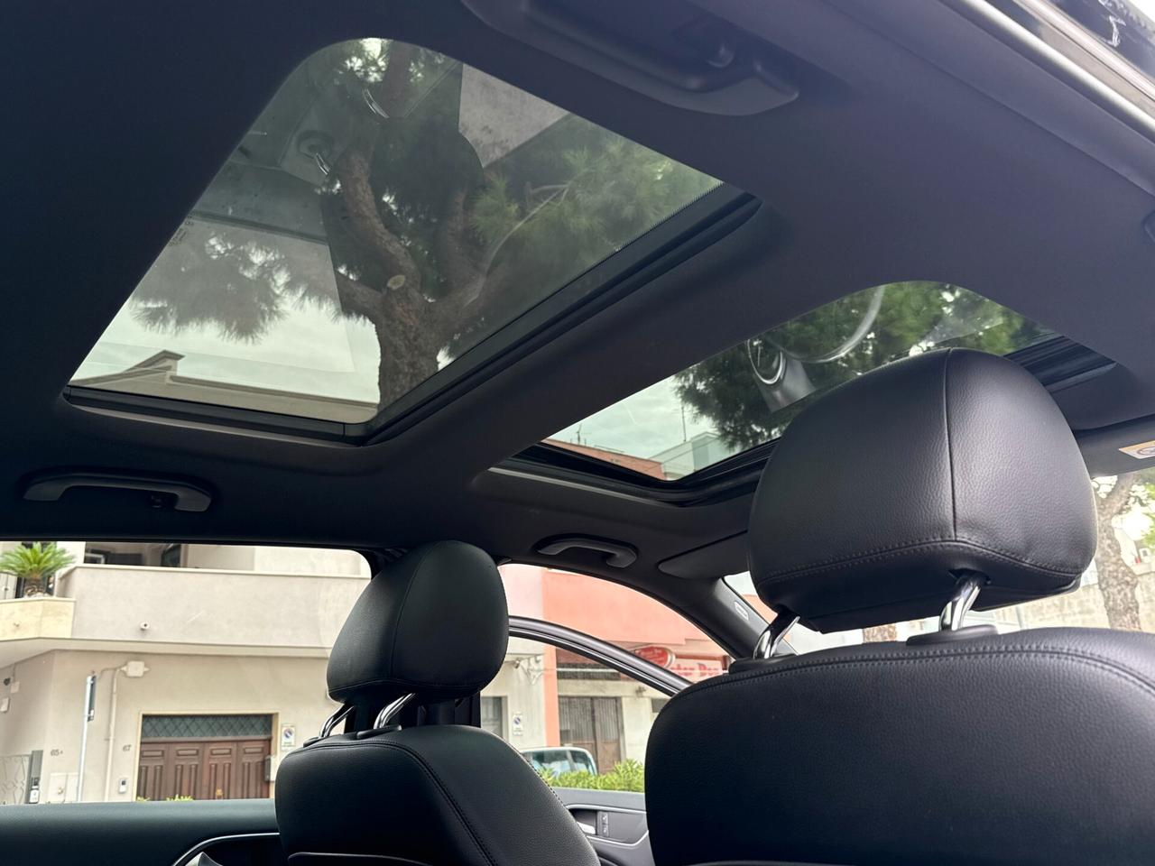MercedesBenz B 180 CDI *TETTO *PELLE TOTALE - 2014