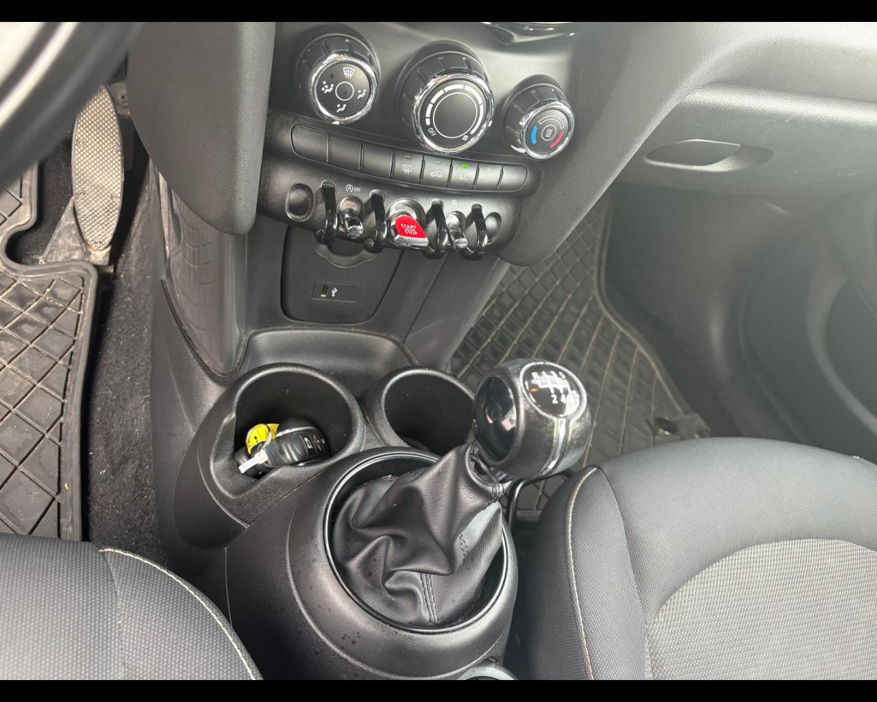 MINI Mini 5 porte (F55) - Mini 1.5 One 75 CV 5 porte