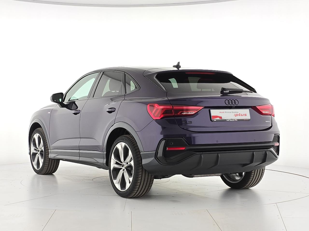 Audi Q3 sportback 40 2.0 tdi identity black quattro 193cv s-tronic