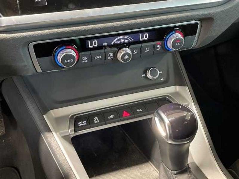 Audi Q3 II 2018 45 1.4 tfsi e Business s-tronic