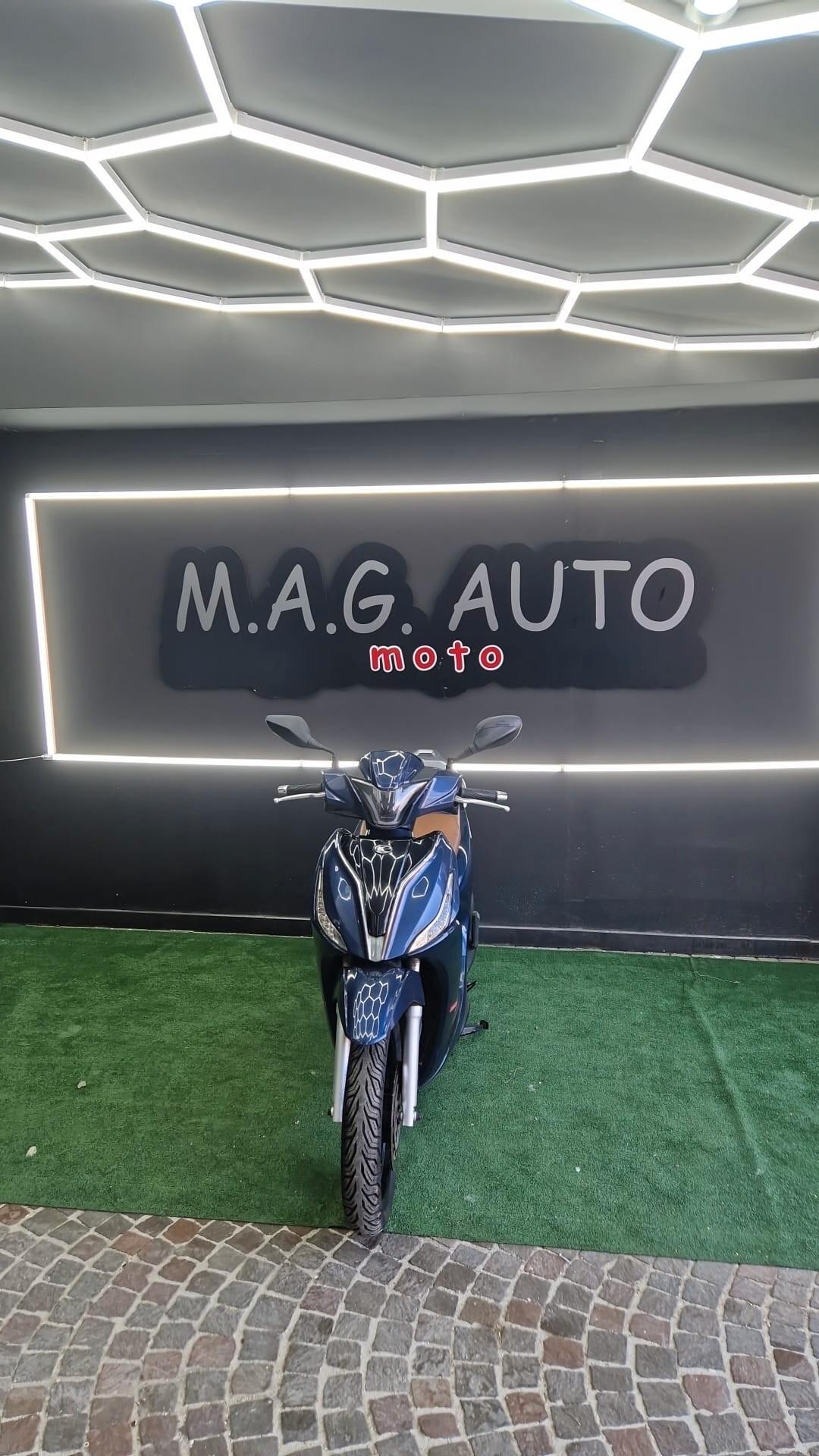 Kymco People 150