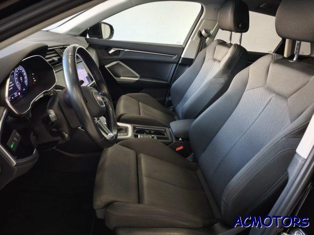 AUDI Q3 40 TDI quattro S tronic Business Advanced