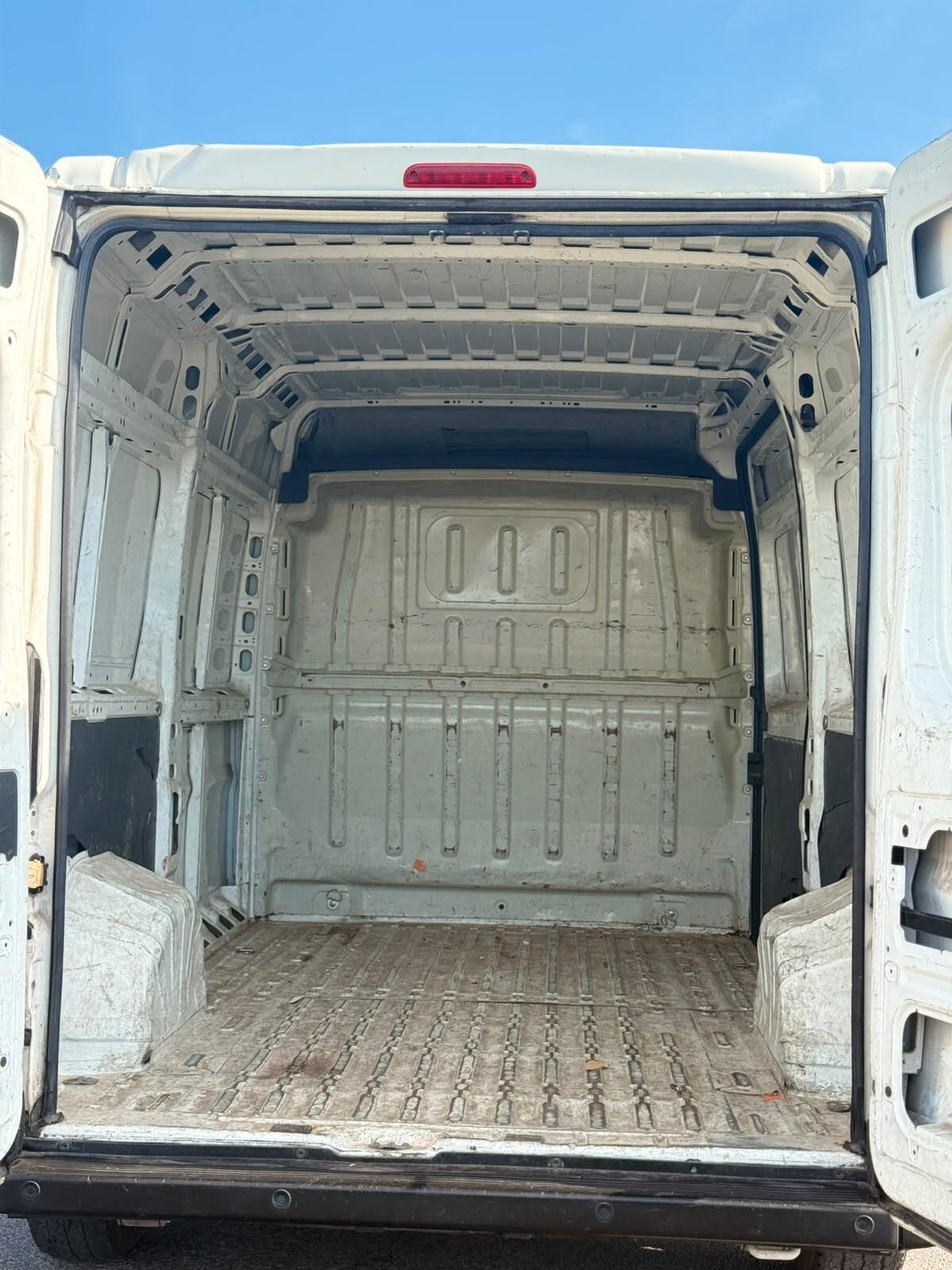 Peugeot Boxer 333 2.2 BlueHDi H2L2 2021