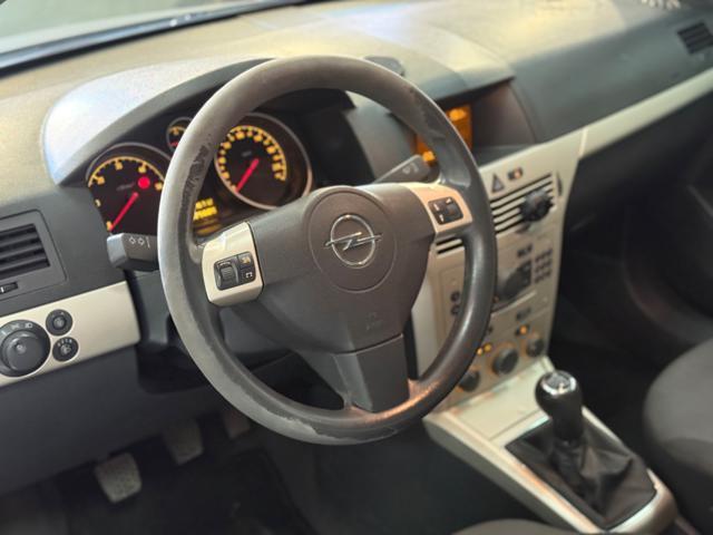 OPEL Astra 1.3 CDTI 5 porte Club*OK NEOPATENTATI