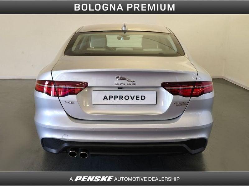 Jaguar XE XE 2.0 D 180 CV aut. SE