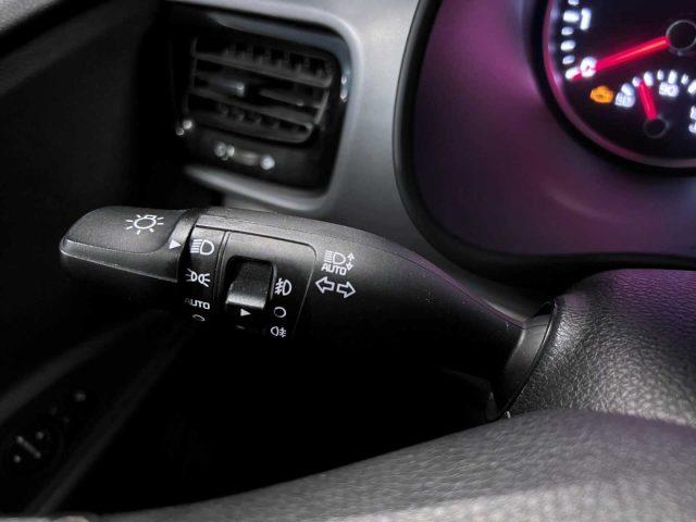 KIA Stonic 1.0 T-GDi 100 CV MHEV iMT Style