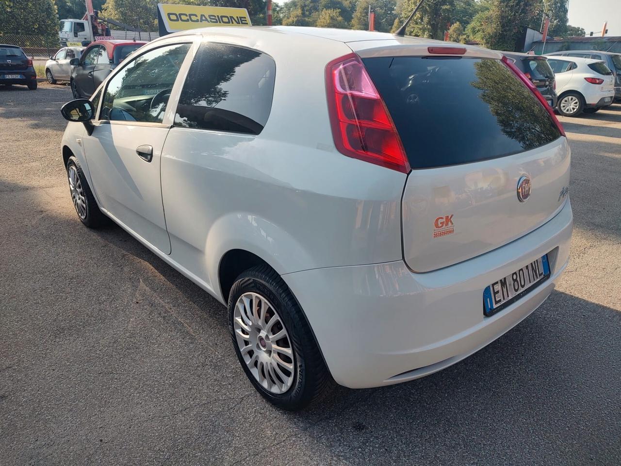 Fiat Grande Punto 1.3 MJT 75 CV 3 porte S&S Actual, OK NEOPATENTATI.