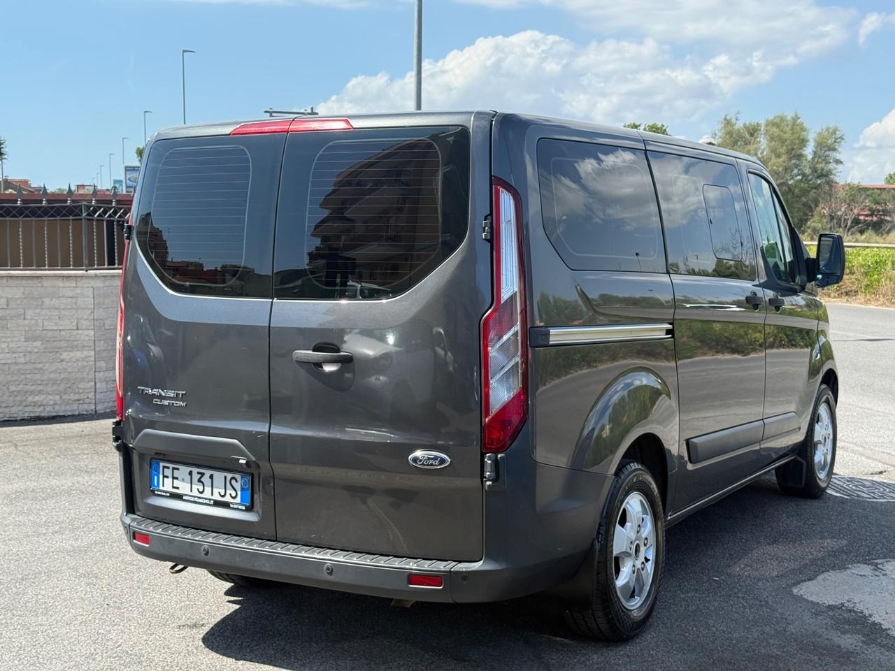 Ford Transit Custom 2.0 TDCi 130cv 9 POSTI SHUTTLE