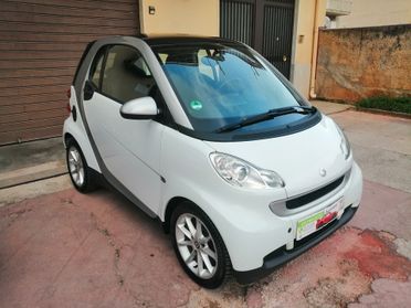 SMART FORTWO PASSION 2011 1.0MHD 71cv FULL
