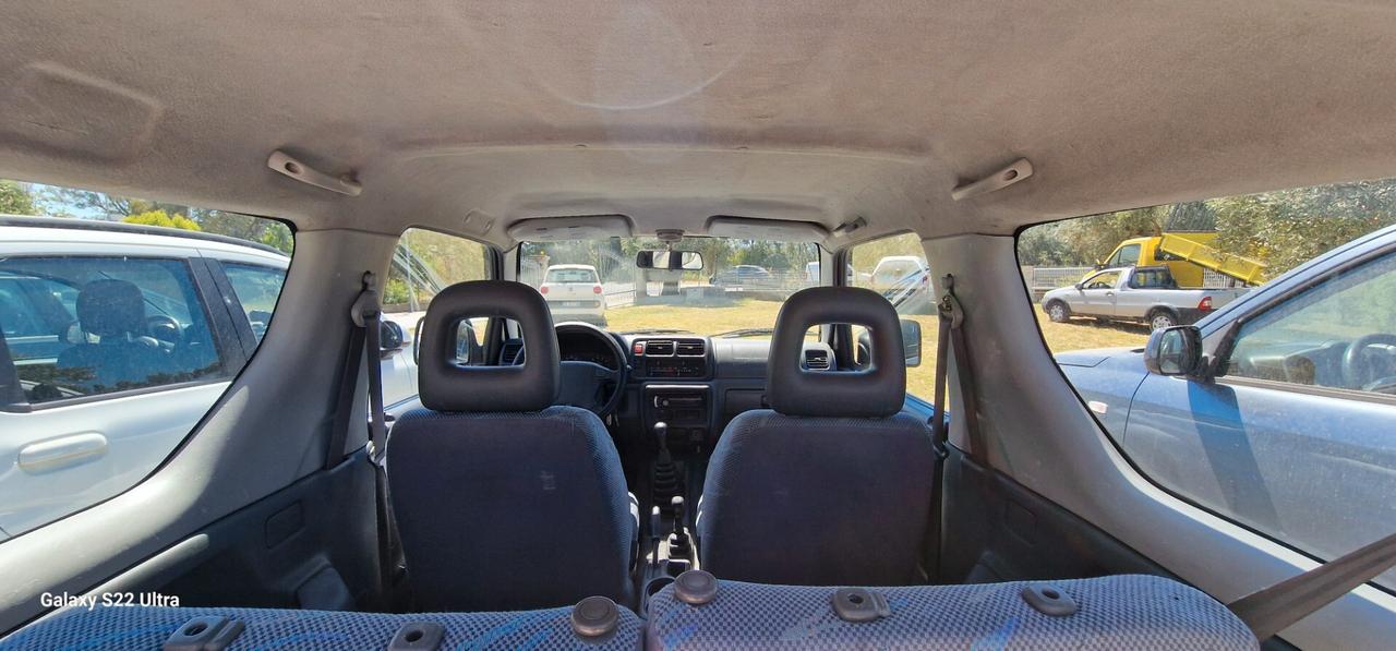 Suzuki Jimny 1.3i 16V cat 4WD JLX