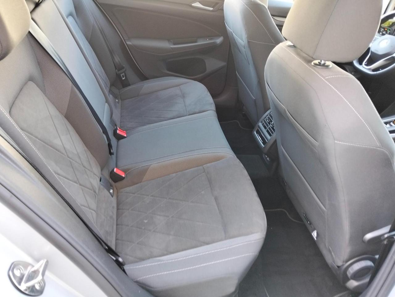 Volkswagen Golf 1.4 tsi ehybrid Style 204cv dsg