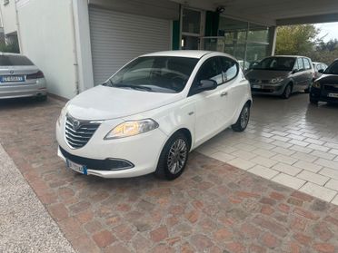 Lancia Ypsilon 1.2 GPL Neopatentati
