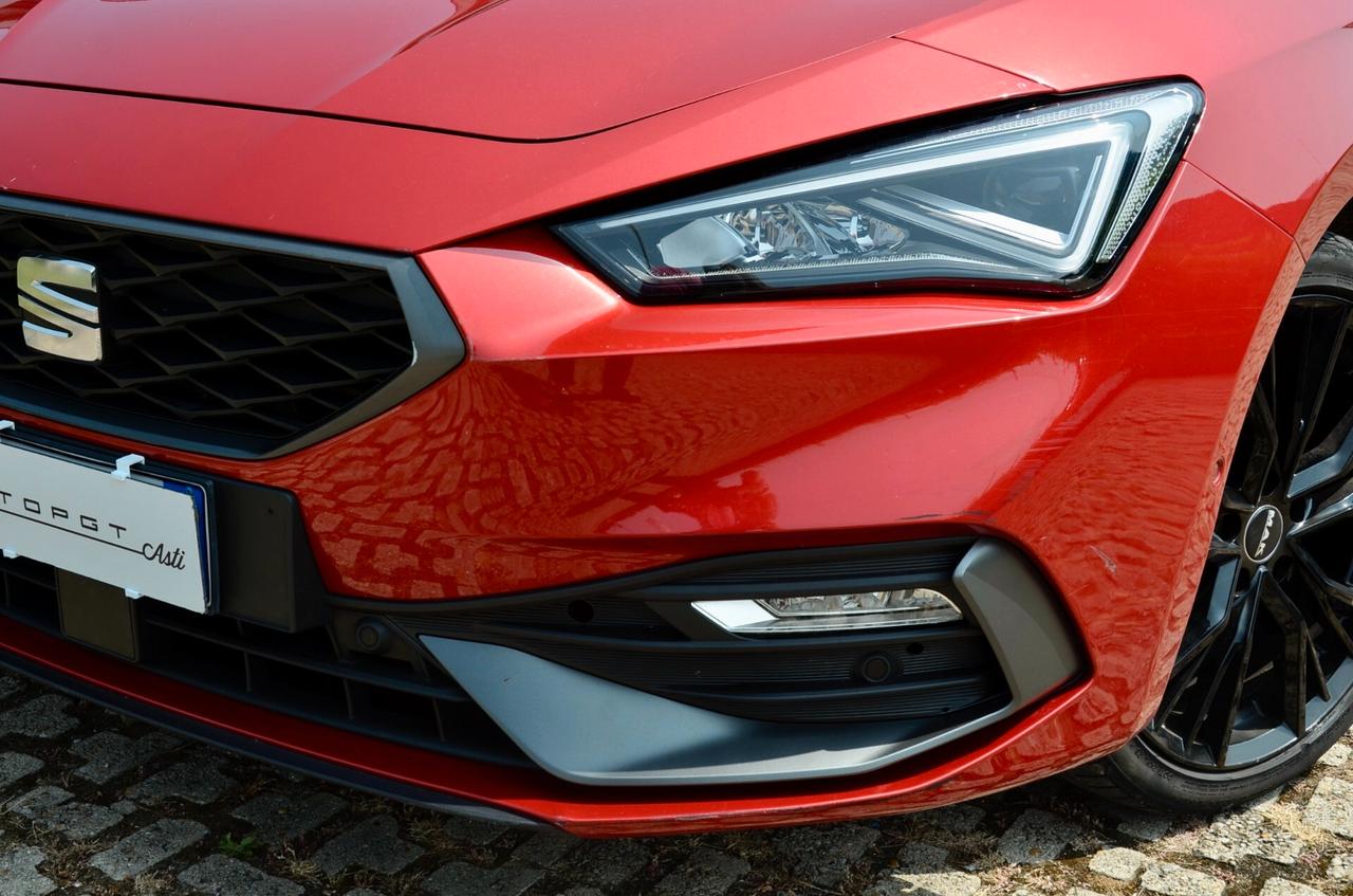 SEAT LEON 1.5 TSI STYLE 130cv, SERVICE UFF SEAT, EURO 6D, NAVI, FARI LED, LED AMBIENTE, PERMUTE