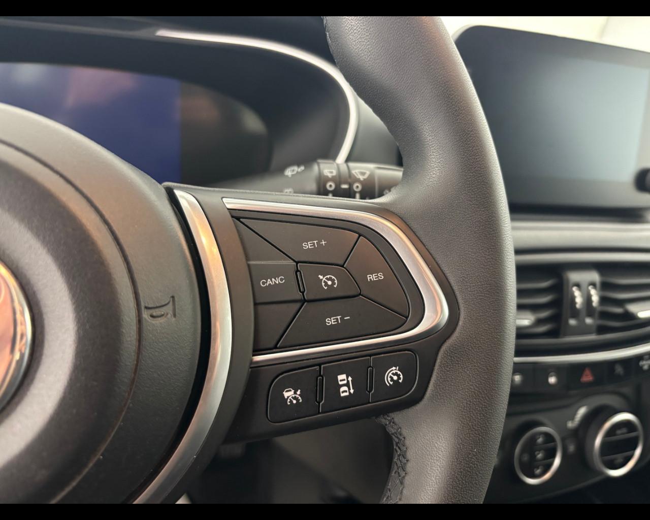 FIAT Tipo SW 1.5 t4 hybrid Cross 130cv dct