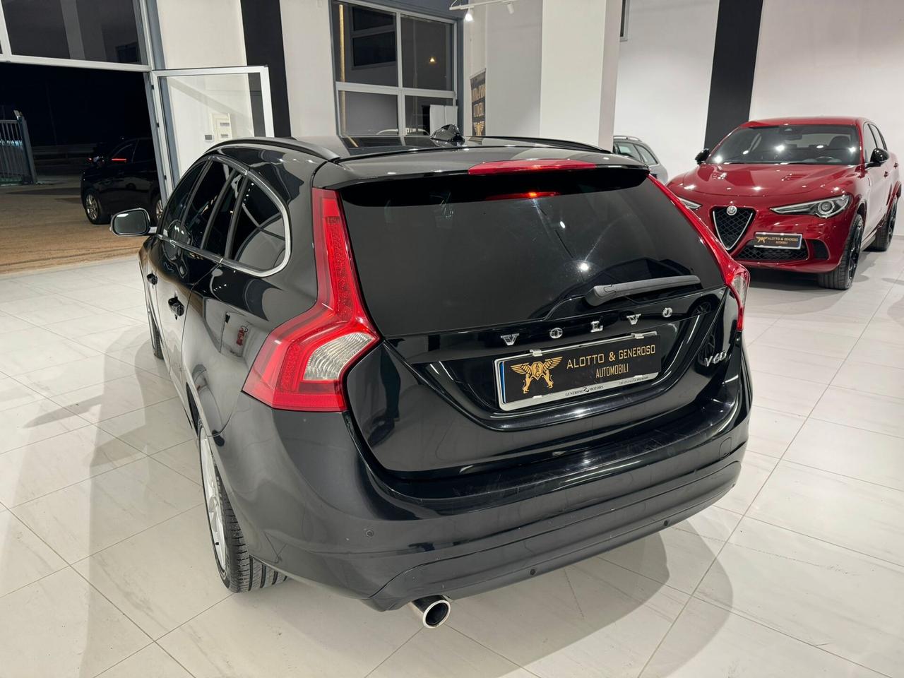 Volvo V60 D2 1.6 Ocean Race