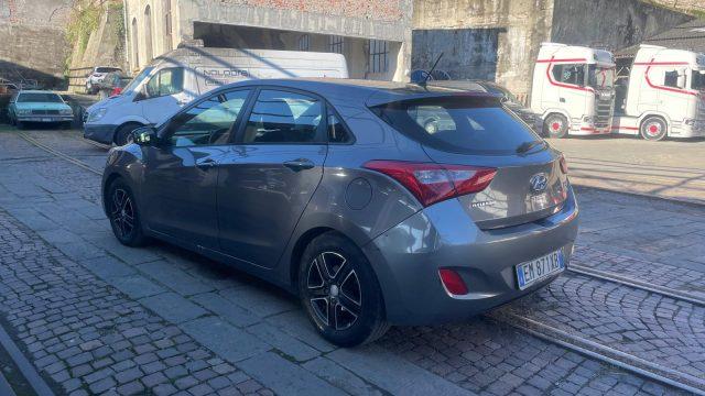 HYUNDAI i30 1.6 CRDi 5p. Comfort OK NEOPATENTATI