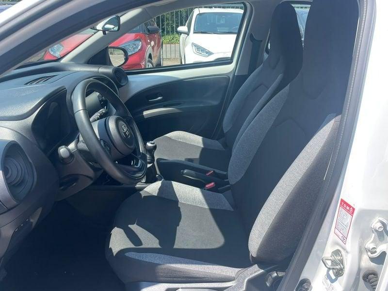 Toyota Aygo X 1.0B (72 CV) Active