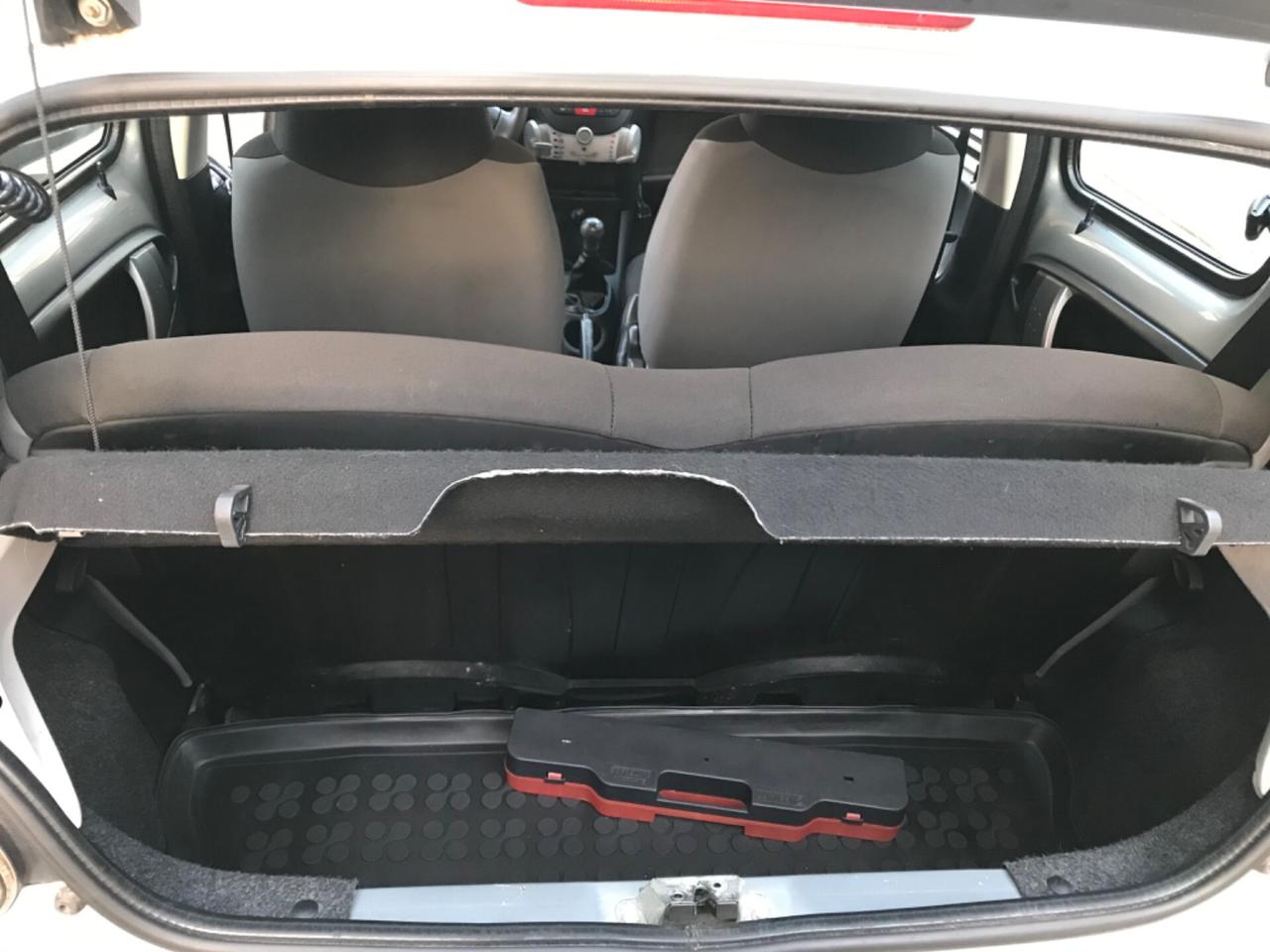 Toyota Aygo 1.0 12V VVT-i 5 porte Active Connect