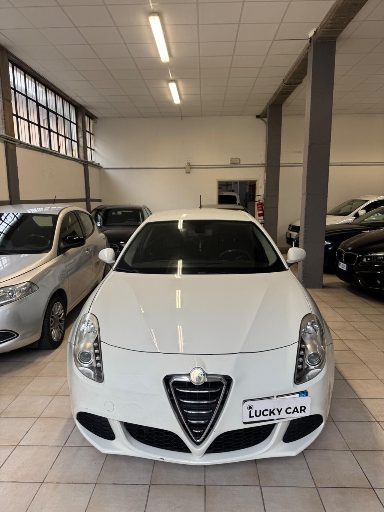 Alfa Romeo Giulietta 1.6 JTDm-2 105 CV Distinctive