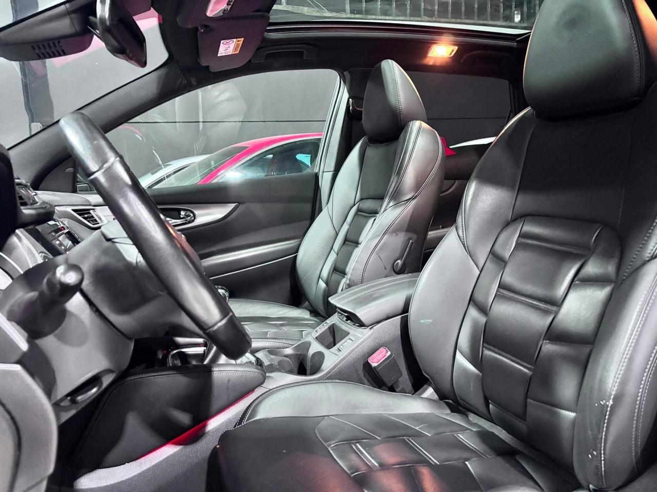 Nissan Qashqai Tetto+Pelle+Bose+Led+360