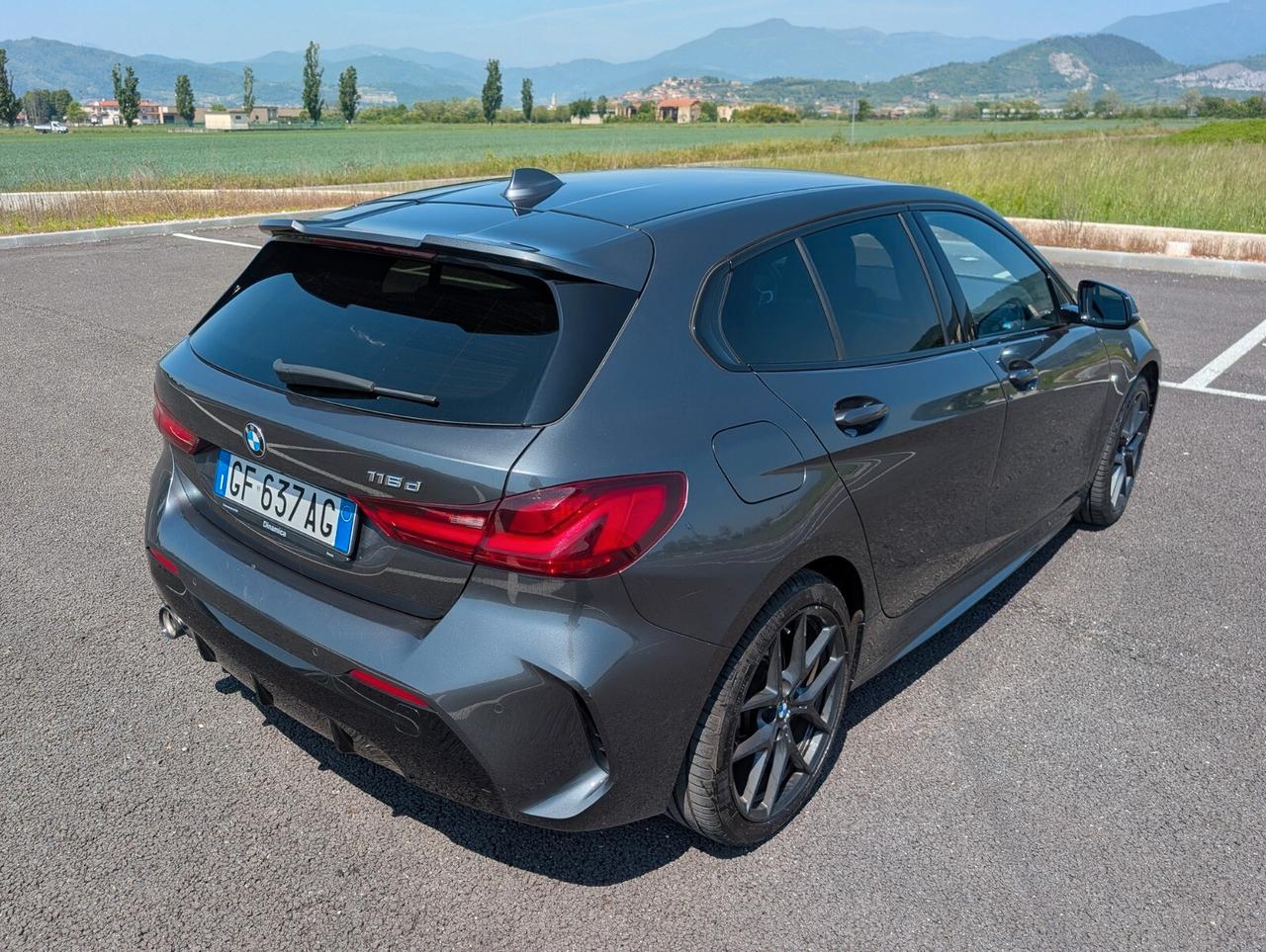 Bmw 116 116d 5p. Msport