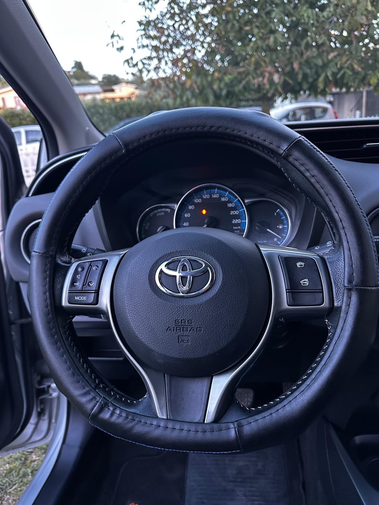 Toyota Yaris 1.5 Hybrid 5 porte Active