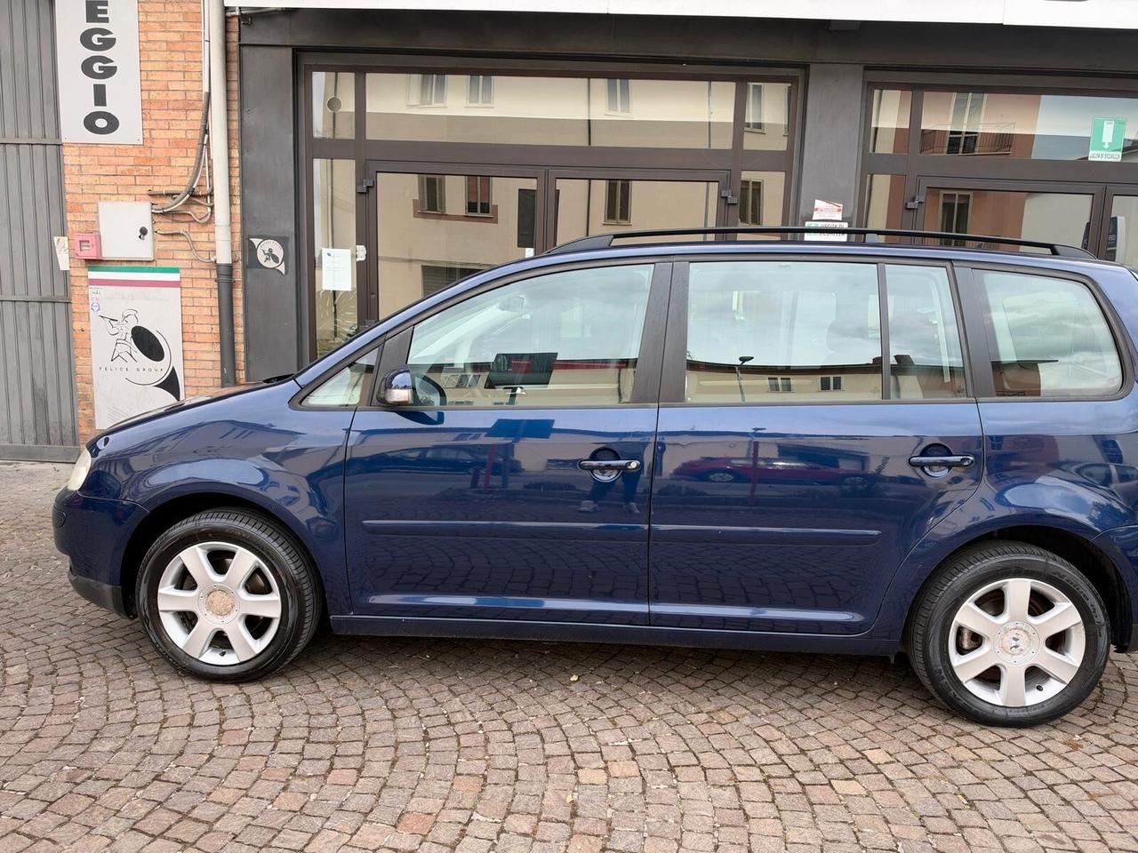 Volkswagen Touran 1.9 TDI 105CV DSG Trendline