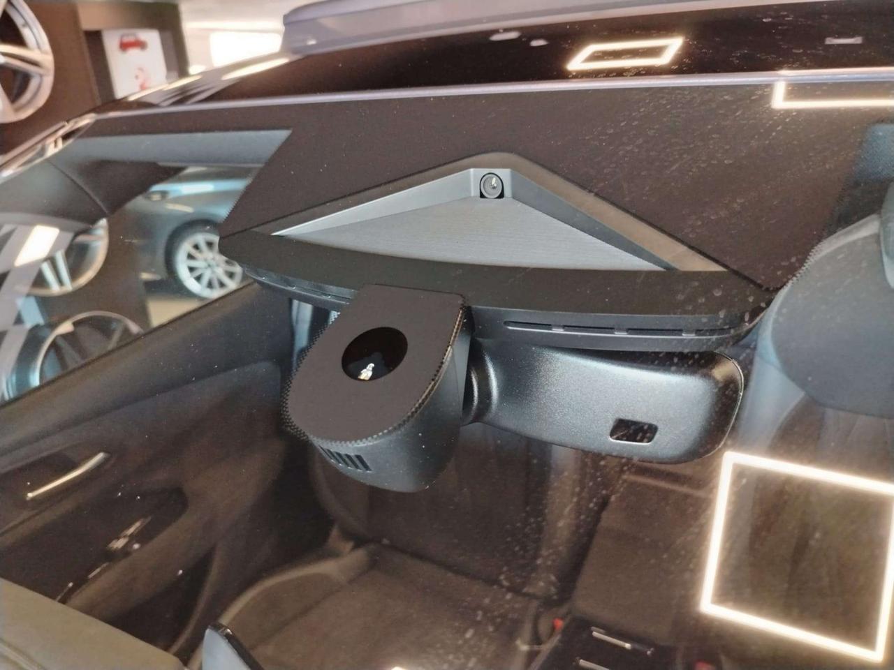 Audi Q3 Q3 Spb 35 2.0 tdi Identity Black s-tronic