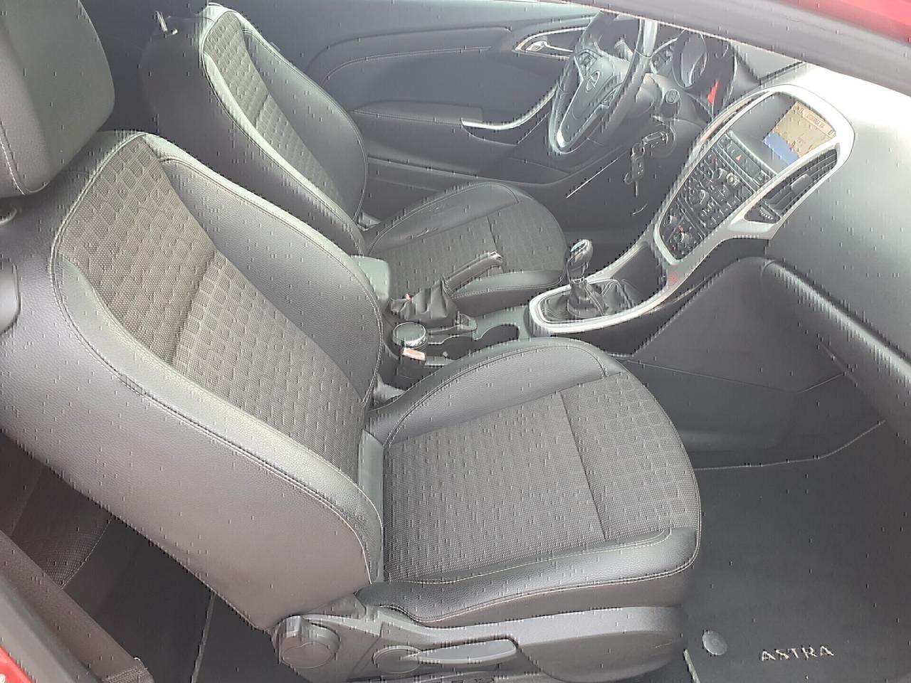 Opel Astra GTC 2.0 CDTI 165CV manuale 2012