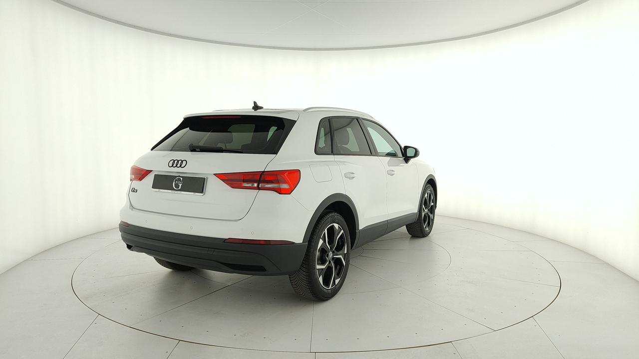 AUDI Q3 II 2018 - Q3 35 1.5 tfsi Business