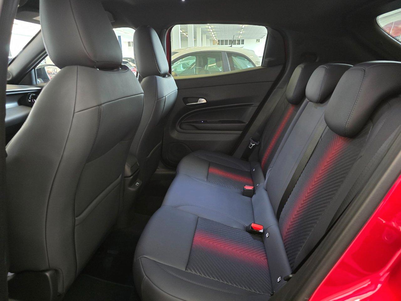 Alfa Romeo Junior 1.2 ibrida Speciale 145cv edct6