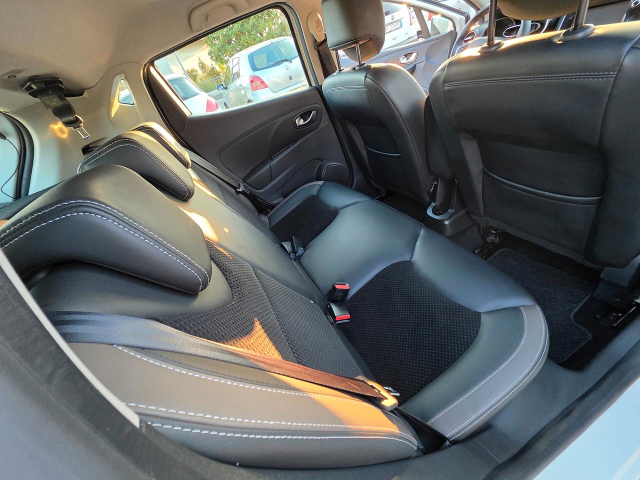 Renault Clio Sport perfetta e garantita 12 mesi