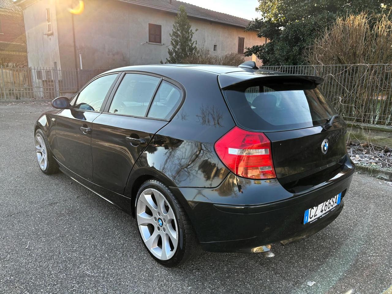 Bmw 118d cat 5 porte Futura NO GARANZIA