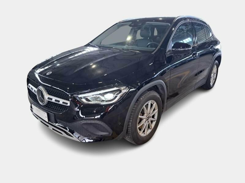 MERCEDES-BENZ GLA 200 Automatic Business Extra