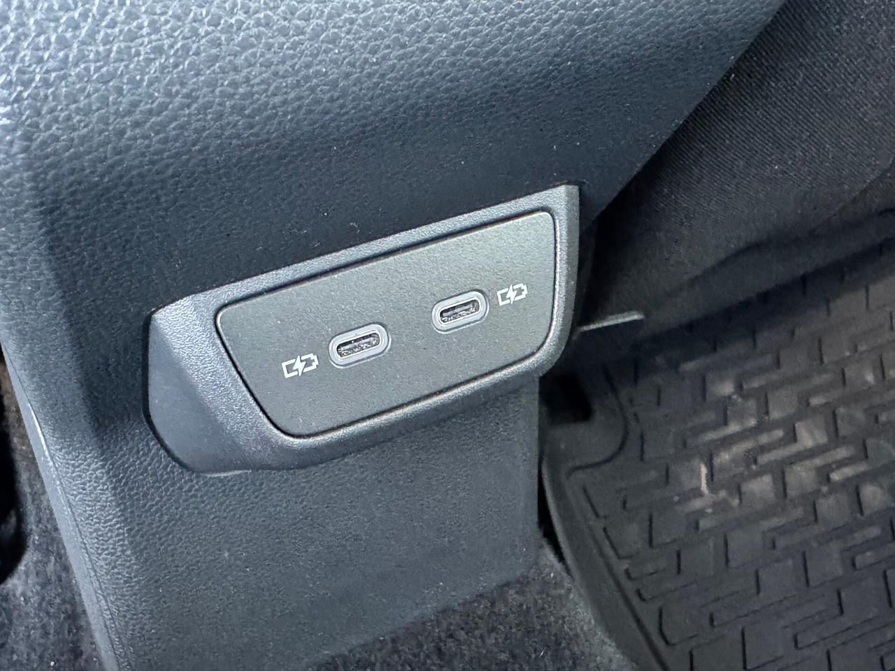 Volkswagen Taigo 1.0 TSI 115 CV R-Line