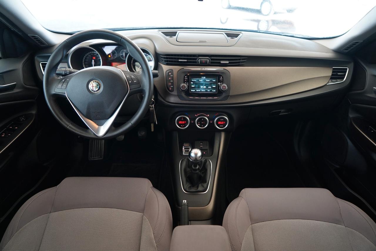 Alfa Romeo Giulietta 2.0 JTDm-2 150 CV Distinctive